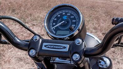 bajaj avenger 150 street speedometer price