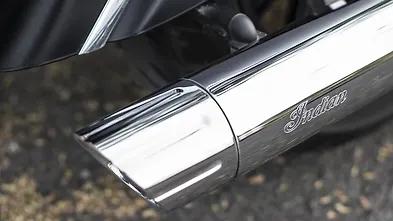indian chief dark horse exhaust
