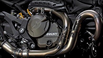 Ducati Monster 821 Dark Engine