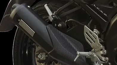 yamaha r15 exhaust