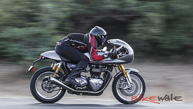 Triumph Thruxton R Price, Images, Colours, Mileage & Reviews | BikeWale