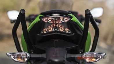 Kawasaki Ninja 650 [2018-2019] Price, Images & Used Ninja 650 [2018