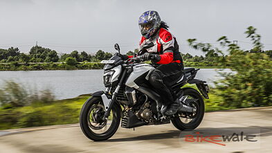 Yamaha FZ25 Price, Images, Colours, Mileage & Reviews | BikeWale