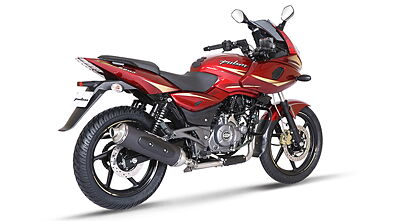 Bajaj Pulsar 220F Price, Images, Colours, Mileage & Reviews | BikeWale