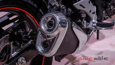 gixxer 250 exhaust