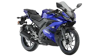 Yamaha YZF R15 V3 Front Three-Quarter