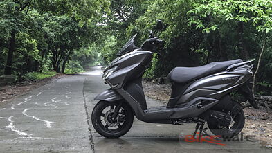 Suzuki Burgman Street 125 Price, Images, Colours, Mileage & Reviews ...