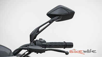 bajaj dominar side mirror price