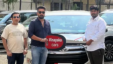 Vinayak Cars Showroom 1