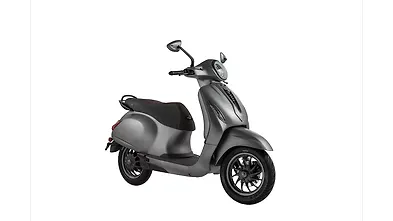Bajaj Chetak thumb 5