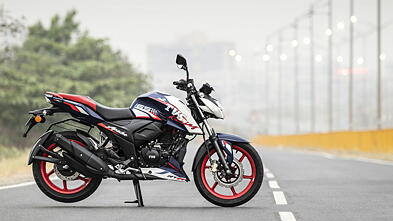 TVS Apache RTR 165RP Right Side View