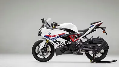 BMW G310 RR Price - Mileage, Images, Colours | BikeWale