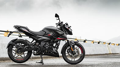 Bajaj Pulsar N160 Price - Mileage, Images, Colours 