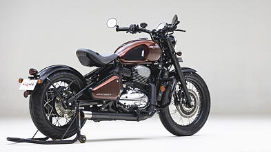 Jawa 42 Bobber Price - Mileage, Images, Colours | BikeWale