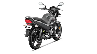 Hero Super Splendor Xtec Right Rear Three Quarter