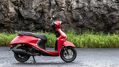 fascino 125 bs6 mileage