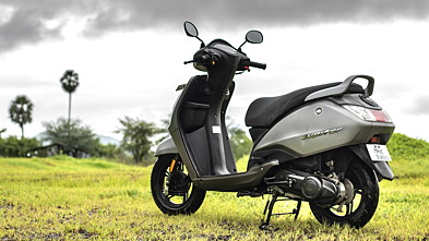 tvs jupiter new seat price