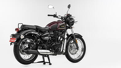 Benelli Imperiale 400 Price - Mileage, Images, Colours | BikeWale