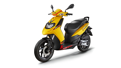 aprilia 125 on road price