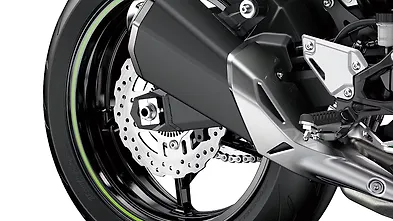 Kawasaki Z900 Price Bs6 Mileage Images Colours Specs Bikewale Kawasaki Z900 Price Bs6 Mileage Images Colours Specs Bikewale