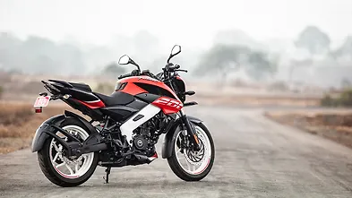 Bajaj Pulsar Ns0 Price Bs6 Mileage Images Colours Specs Bikewale