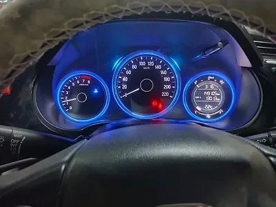 2015 Honda City V 1