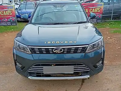 2020 महिंद्रा XUV300 w8 (o) 1.5 डीज़ल [2020] 1