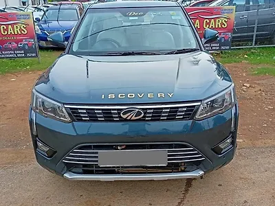 2020 Mahindra XUV300 W8 (O) 1.5 Diesel [2020] 1