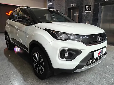 Second Hand Tata Nexon XZA Plus (O) in Ahmedabad
