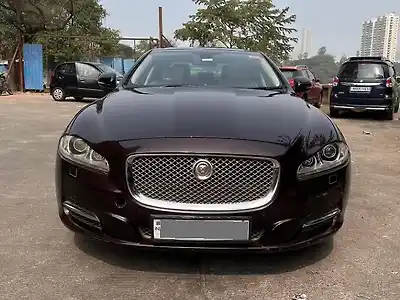 Second Hand जैगुवार xj 3.0 v6 प्रीमियम-लग्ज़री in मुंबई