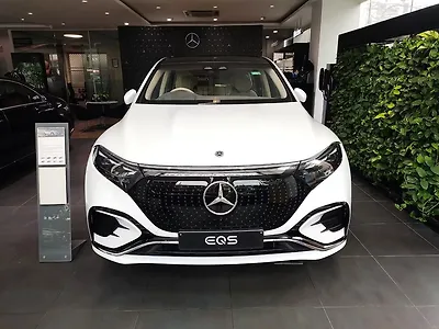 Second Hand Mercedes-Benz EQS SUV 580 4MATIC in Hyderabad