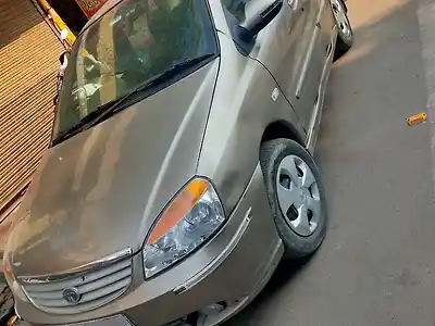 Second Hand टाटा इंडिगो एलएक्स डिकर in लखनऊ