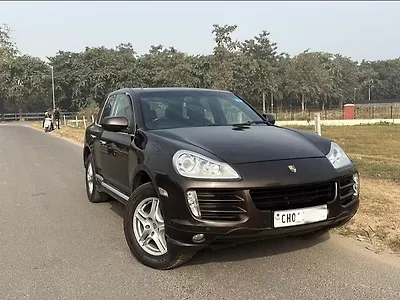 Second Hand Porsche Cayenne S V8 Tiptronic in Mohali