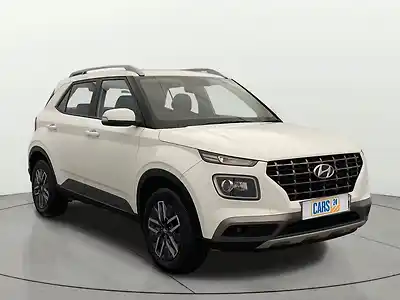 Second Hand हुंडई वेन्यू sx 1.5 डीज़ल in लखनऊ