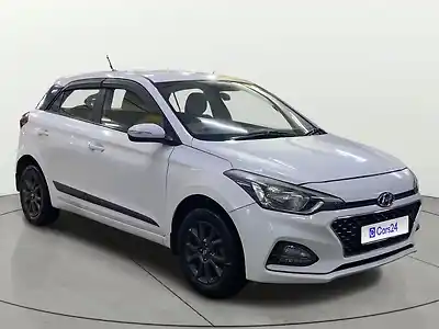 Second Hand हुंडई एलीट i20 स्पोर्टज़ 1.2 in इंदौर