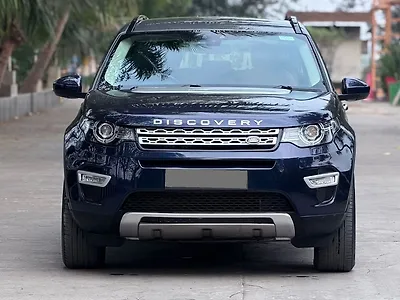 Second Hand Land Rover Discovery Sport HSE Luxury 7-Seater in Surat Second Hand Land Rover Discovery Sport HSE Luxury 7-Seater in Surat