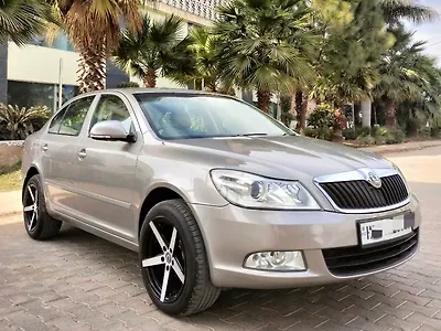 Second Hand Skoda Laura Ambiente 1.9 TDI MT in Mohali