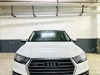 2017 Audi Q7 45 TDI Premium Plus 1
