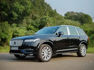 Second Hand वॉल्वो XC90 मोमेंटम [2015-2020] in कोची