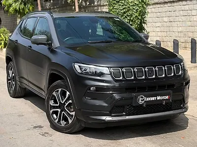 Second Hand Jeep Compass Model S (O) AWD Diesel 2.0L Turbo Automatic (TC) in Bangalore