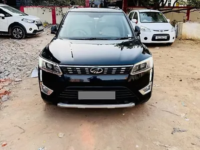 Second Hand Mahindra XUV300 1.5 W8 (O) [2019-2020] in Patna
