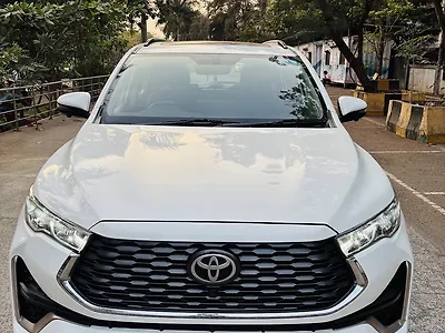 Second Hand Toyota Innova Hycross ZX Hybrid (Electric + Petrol) Automatic (e-CVT) 7 STR in Navi Mumbai