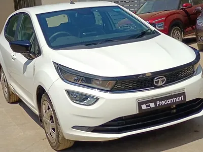 Second Hand Tata Altroz XTA Petrol in Bangalore