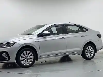 Second Hand फ़ॉक्सवैगन वर्टूस Highline Petrol 1.0L Turbo Automatic (TC) in गुड़गांव