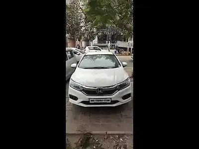 Second Hand होंडा सिटी SV डीज़ल in पटना