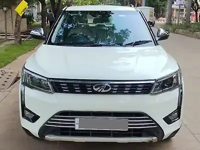 Second Hand महिंद्रा XUV300 w8 1.5 डीज़ल [2020] in रायपुर