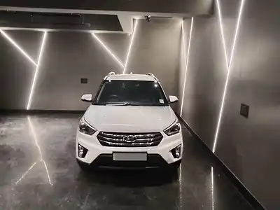 Second Hand हुंडई क्रेटा sx प्लस 1.6 पेट्रोल पर in दिल्ली