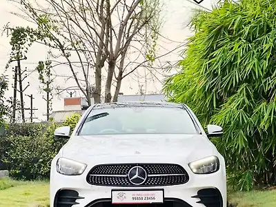 Second Hand मर्सिडीज़ बेंज़ E-क्लास E 220d AMG Line in इरोड