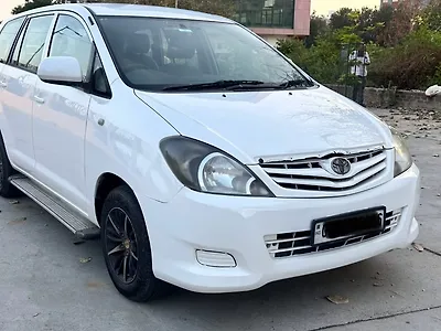 2009 Toyota Innova 2.5 G4 7 STR 1