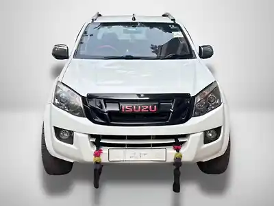 Second Hand इसुज़ू डी-मैक्स वी-क्रॉस 4x4 in मुंबई